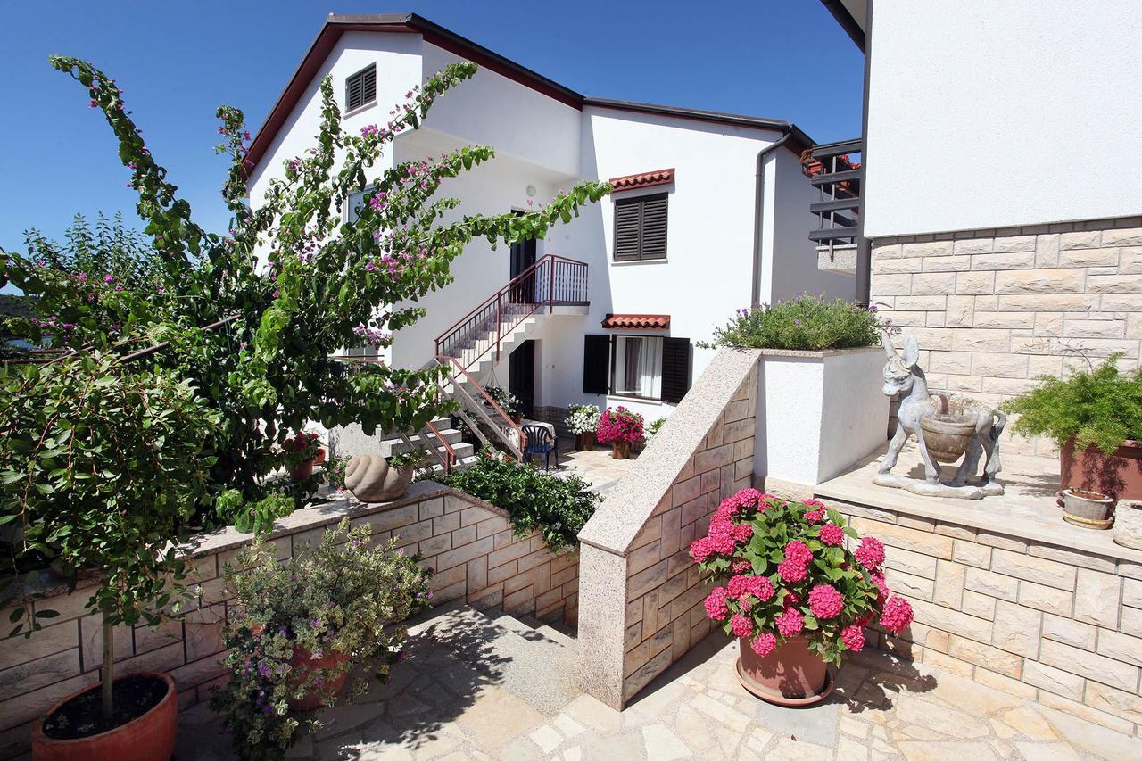 Apartments Patricia Banjole Exteriér fotografie
